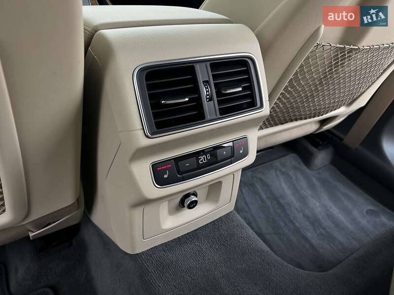 Внедорожник / Кроссовер Audi Q5 2018 в Стрые