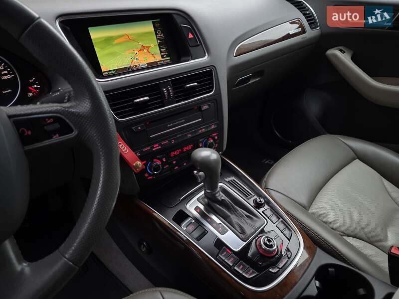 Внедорожник / Кроссовер Audi Q5 2010 в Тернополе фото 26 Внедорожник / Кроссовер Audi Q5 2010 в Тернополе