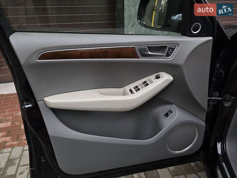 Внедорожник / Кроссовер Audi Q5 2010 в Тернополе фото 19 Внедорожник / Кроссовер Audi Q5 2010 в Тернополе