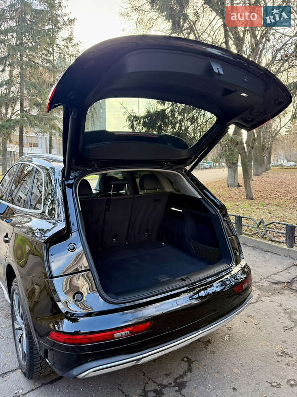 Внедорожник / Кроссовер Audi Q5 2020 в Полтаве фото 13 Внедорожник / Кроссовер Audi Q5 2020 в Полтаве