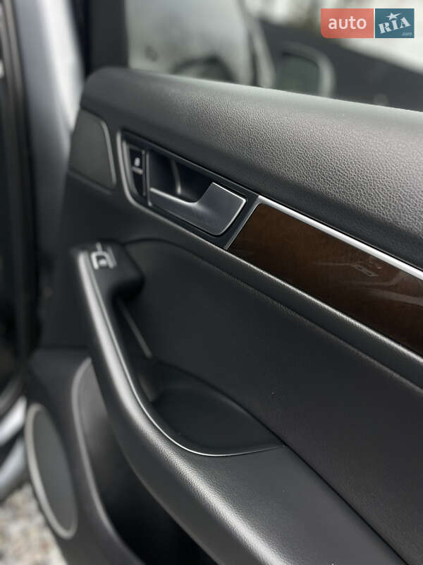 Внедорожник / Кроссовер Audi Q5 2015 в Дрогобыче фото 45 Внедорожник / Кроссовер Audi Q5 2015 в Дрогобыче