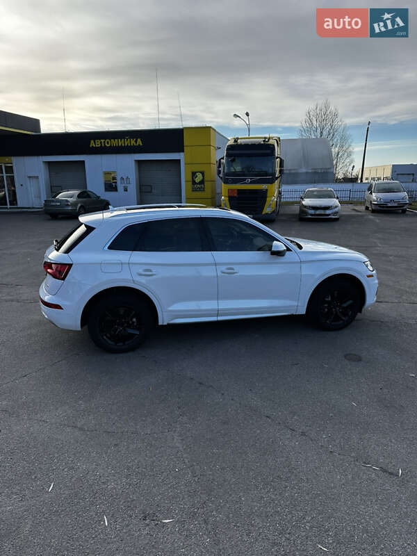 Внедорожник / Кроссовер Audi Q5 2020 в Василькове фото 18 Внедорожник / Кроссовер Audi Q5 2020 в Василькове