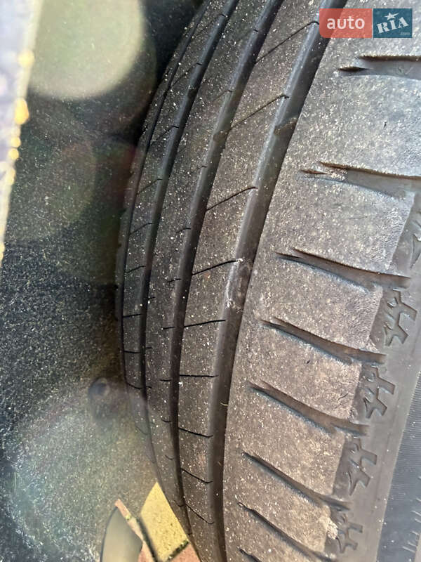 Внедорожник / Кроссовер Audi Q5 2018 в Мироновке