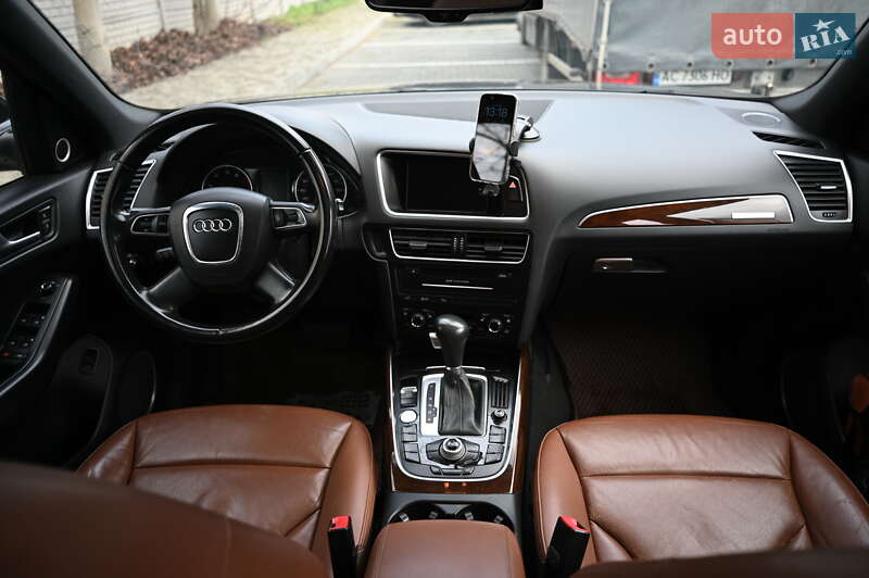 Внедорожник / Кроссовер Audi Q5 2011 в Луцке фото 6 Внедорожник / Кроссовер Audi Q5 2011 в Луцке