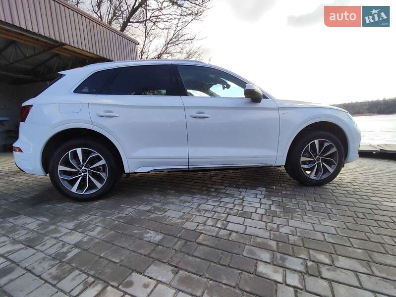 Внедорожник / Кроссовер Audi Q5 2023 в Запорожье фото 4 Внедорожник / Кроссовер Audi Q5 2023 в Запорожье