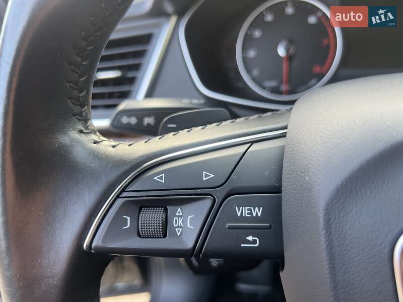 Внедорожник / Кроссовер Audi Q5 2018 в Ровно