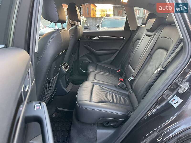 Внедорожник / Кроссовер Audi Q5 2014 в Киеве