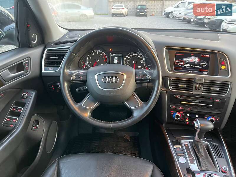 Внедорожник / Кроссовер Audi Q5 2014 в Киеве