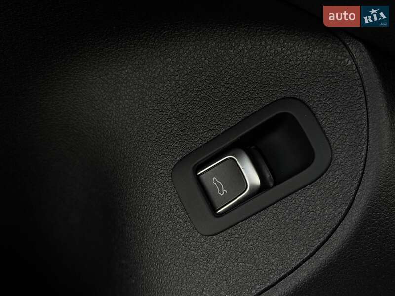 Внедорожник / Кроссовер Audi Q5 2015 в Ровно фото 27 Внедорожник / Кроссовер Audi Q5 2015 в Ровно