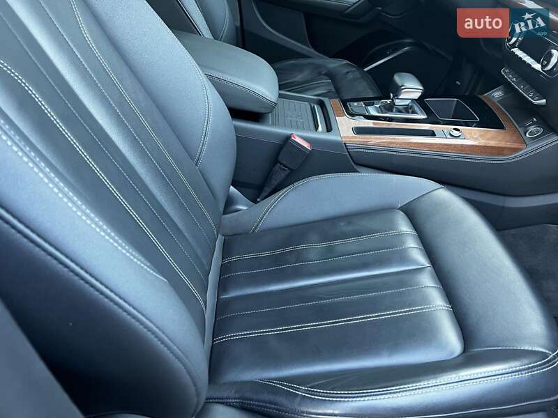 Внедорожник / Кроссовер Audi Q5 2020 в Стрые