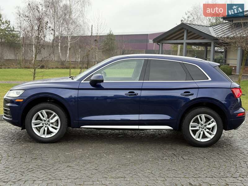 Внедорожник / Кроссовер Audi Q5 2020 в Львове фото 38 Внедорожник / Кроссовер Audi Q5 2020 в Львове