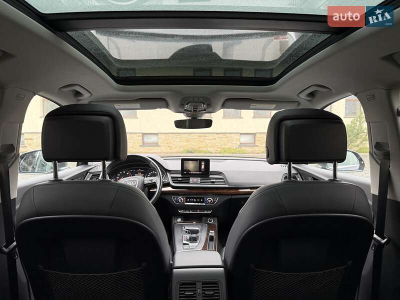Внедорожник / Кроссовер Audi Q5 2020 в Львове фото 60 Внедорожник / Кроссовер Audi Q5 2020 в Львове