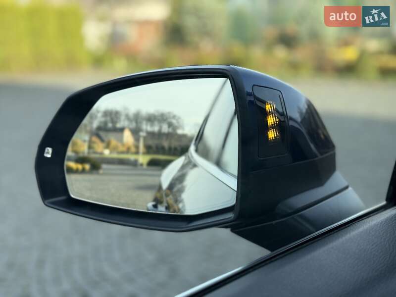 Внедорожник / Кроссовер Audi Q5 2020 в Львове фото 45 Внедорожник / Кроссовер Audi Q5 2020 в Львове