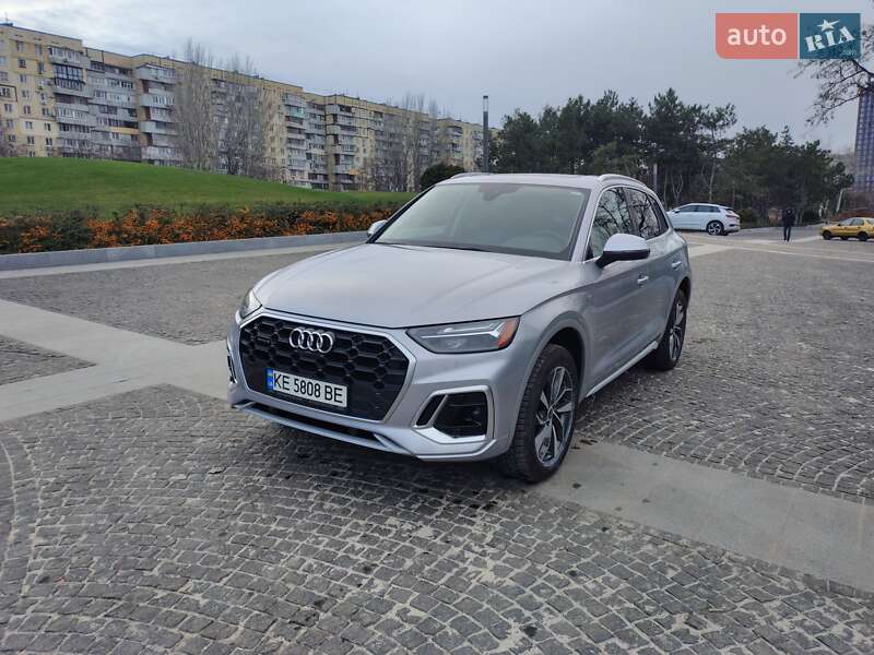 Внедорожник / Кроссовер Audi Q5 2023 в Днепре