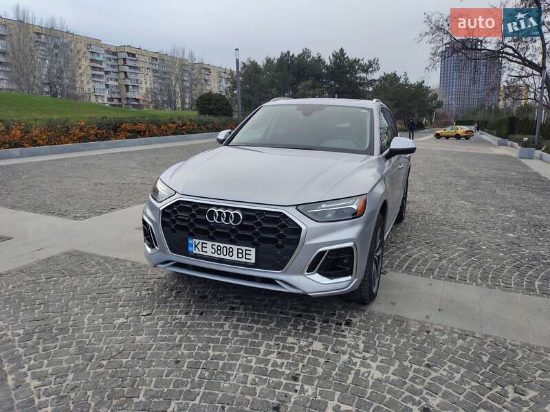 Внедорожник / Кроссовер Audi Q5 2023 в Днепре