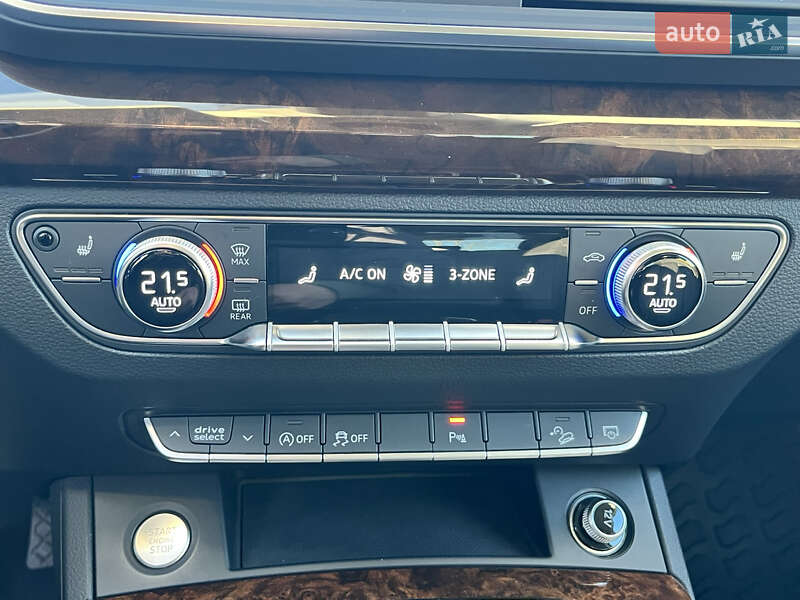 Внедорожник / Кроссовер Audi Q5 2017 в Василькове