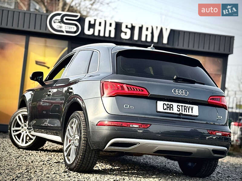 Внедорожник / Кроссовер Audi Q5 2016 в Стрые