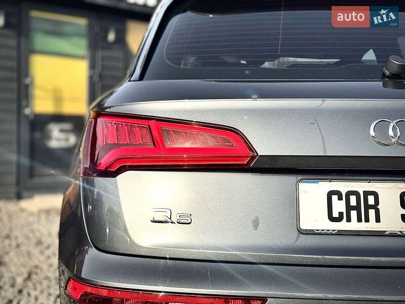 Внедорожник / Кроссовер Audi Q5 2016 в Стрые