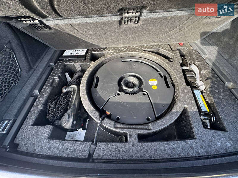 Внедорожник / Кроссовер Audi Q5 2016 в Стрые