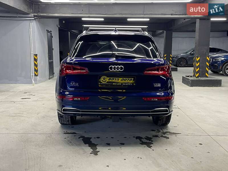 Внедорожник / Кроссовер Audi Q5 2017 в Черновцах