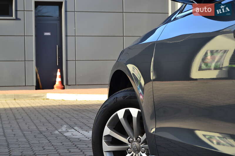 Внедорожник / Кроссовер Audi Q5 2015 в Дрогобыче