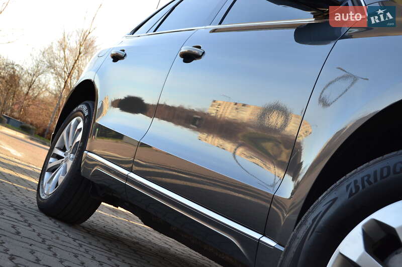 Внедорожник / Кроссовер Audi Q5 2015 в Дрогобыче