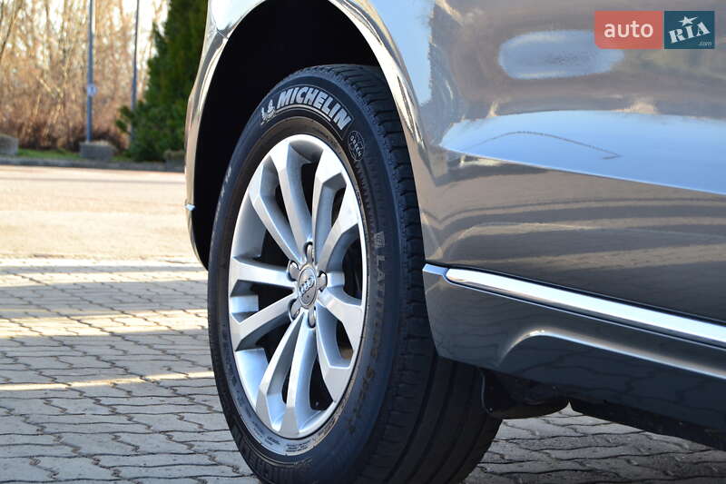 Внедорожник / Кроссовер Audi Q5 2015 в Дрогобыче