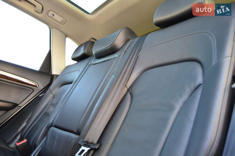 Внедорожник / Кроссовер Audi Q5 2015 в Дрогобыче