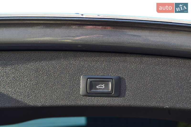 Внедорожник / Кроссовер Audi Q5 2015 в Дрогобыче