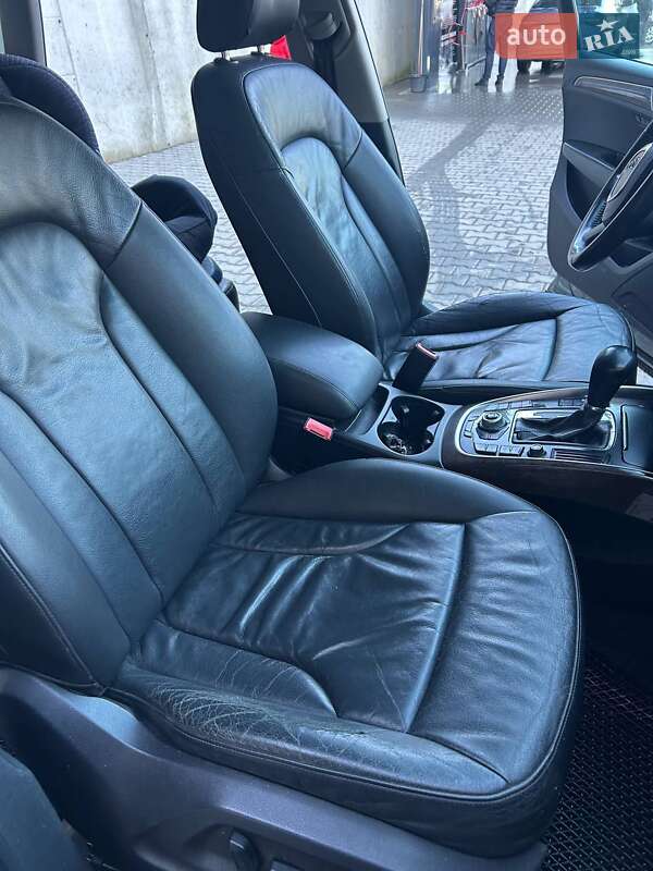 Внедорожник / Кроссовер Audi Q5 2010 в Бориславе