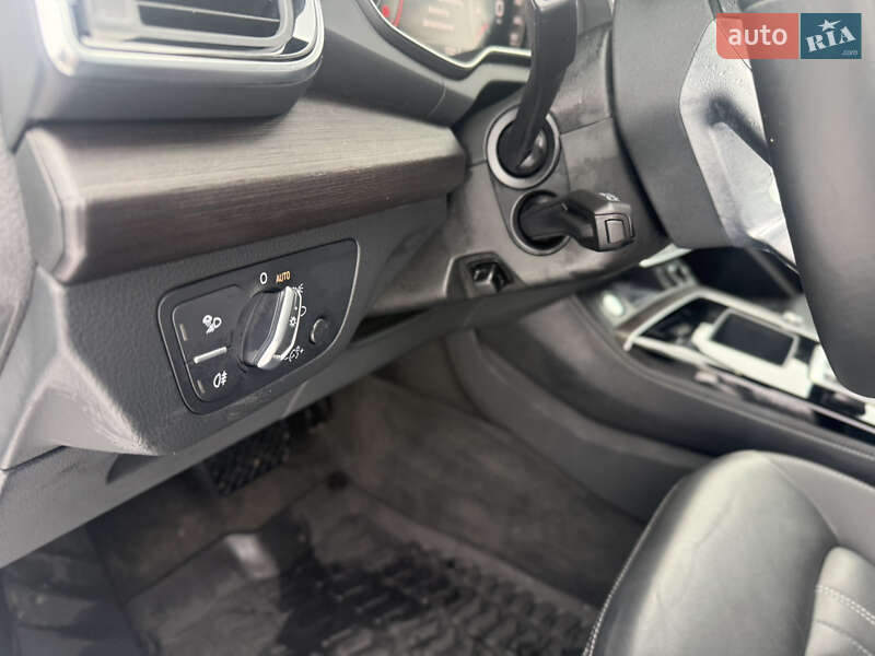 Внедорожник / Кроссовер Audi Q5 2023 в Киеве