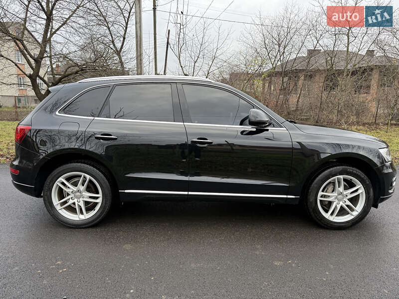 Внедорожник / Кроссовер Audi Q5 2017 в Луцке