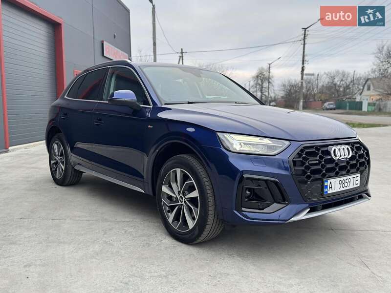 Внедорожник / Кроссовер Audi Q5 2023 в Барышевке