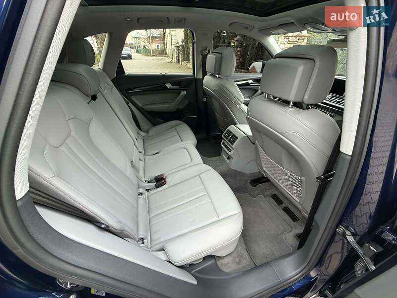 Позашляховик / Кросовер Audi Q5 2020 в Івано-Франківську фото 31 Позашляховик / Кросовер Audi Q5 2020 в Івано-Франківську
