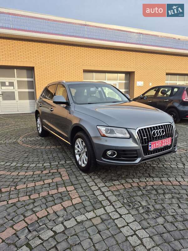 Внедорожник / Кроссовер Audi Q5 2015 в Луцке