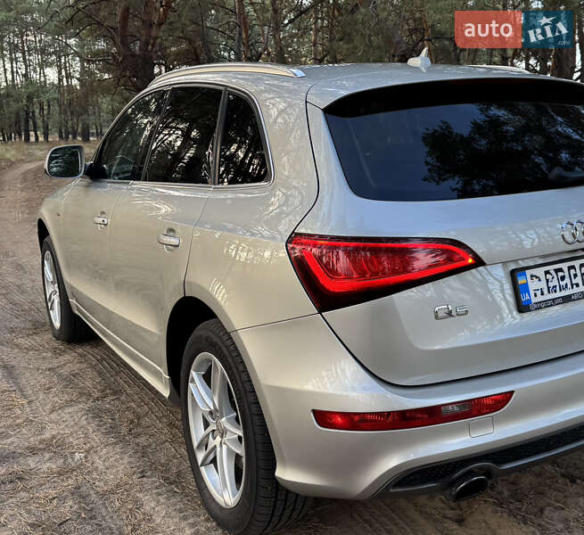 Внедорожник / Кроссовер Audi Q5 2014 в Павлограде