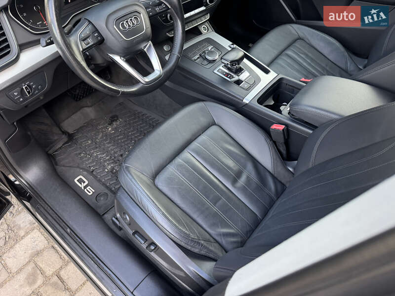 Внедорожник / Кроссовер Audi Q5 2017 в Ковеле фото 29 Внедорожник / Кроссовер Audi Q5 2017 в Ковеле