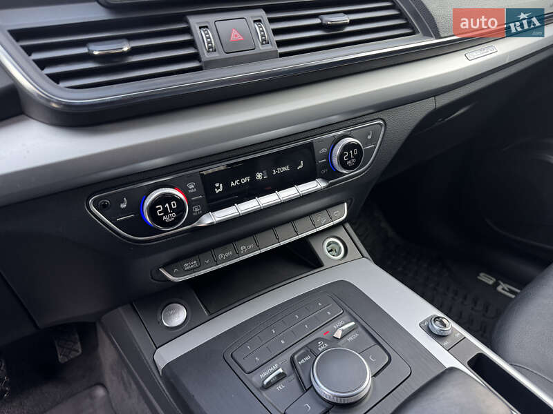 Внедорожник / Кроссовер Audi Q5 2017 в Ковеле фото 36 Внедорожник / Кроссовер Audi Q5 2017 в Ковеле