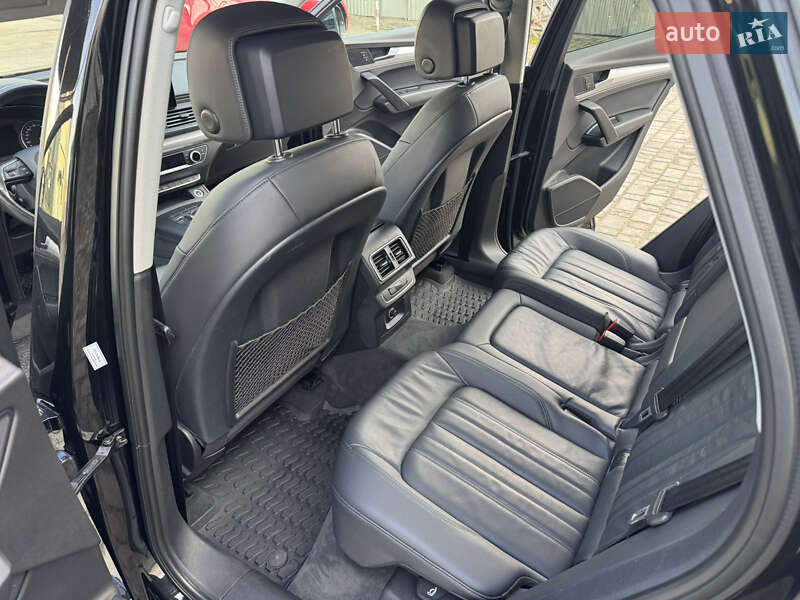 Внедорожник / Кроссовер Audi Q5 2017 в Ковеле фото 44 Внедорожник / Кроссовер Audi Q5 2017 в Ковеле