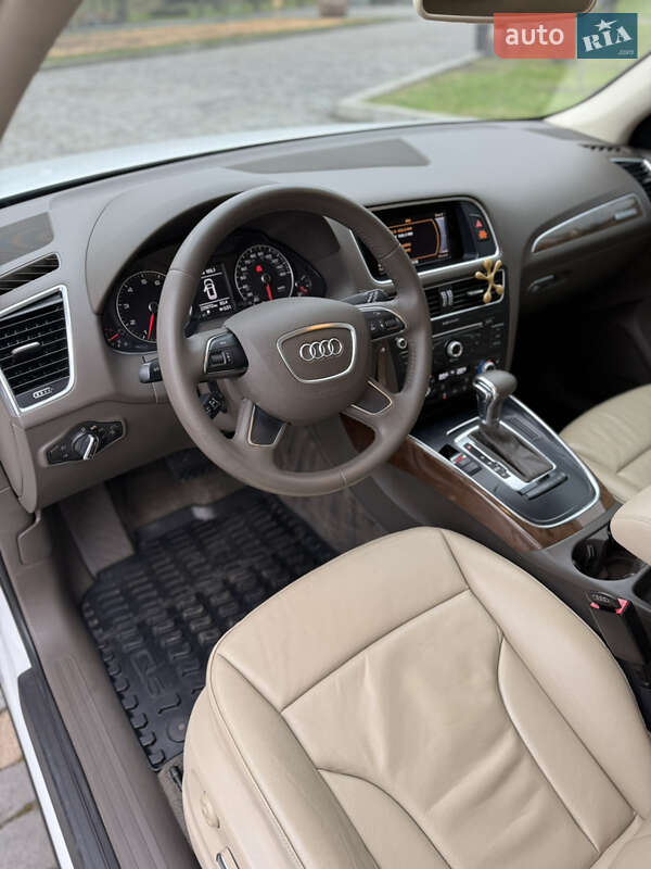 Внедорожник / Кроссовер Audi Q5 2015 в Киеве фото 31 Внедорожник / Кроссовер Audi Q5 2015 в Киеве