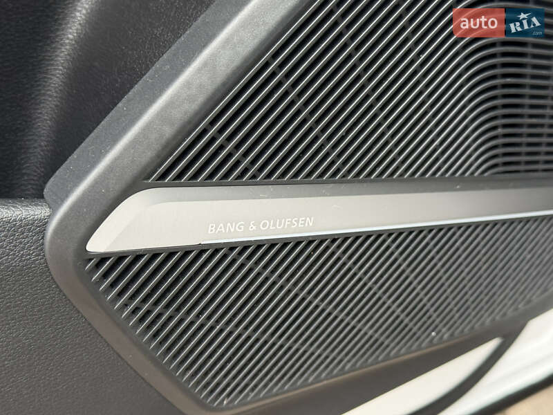 Внедорожник / Кроссовер Audi Q5 2018 в Харькове