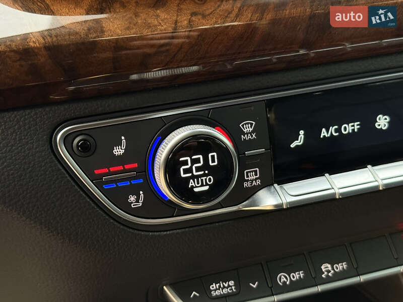 Внедорожник / Кроссовер Audi Q5 2018 в Луцке фото 14 Внедорожник / Кроссовер Audi Q5 2018 в Луцке