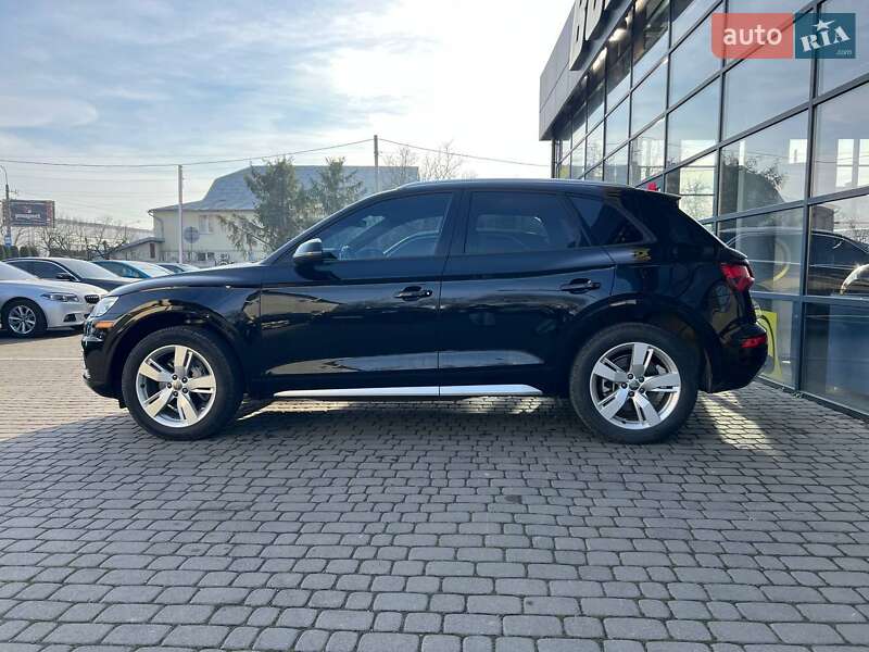 Внедорожник / Кроссовер Audi Q5 2018 в Ивано-Франковске