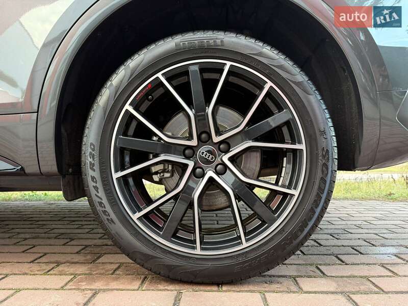 Позашляховик / Кросовер Audi Q5 2022 в Черкасах