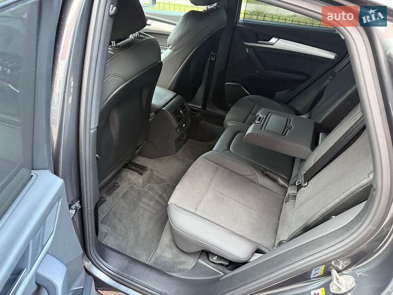 Позашляховик / Кросовер Audi Q5 2022 в Черкасах