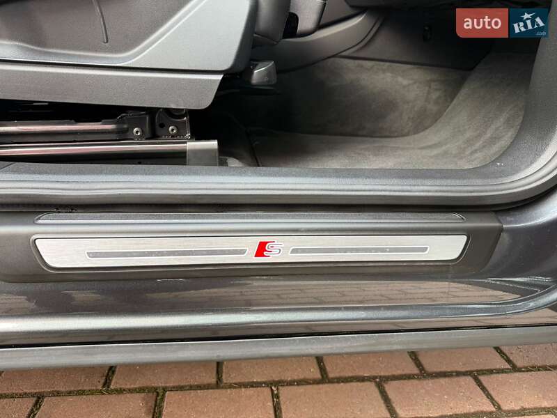 Внедорожник / Кроссовер Audi Q5 2022 в Черкассах фото 52 Внедорожник / Кроссовер Audi Q5 2022 в Черкассах