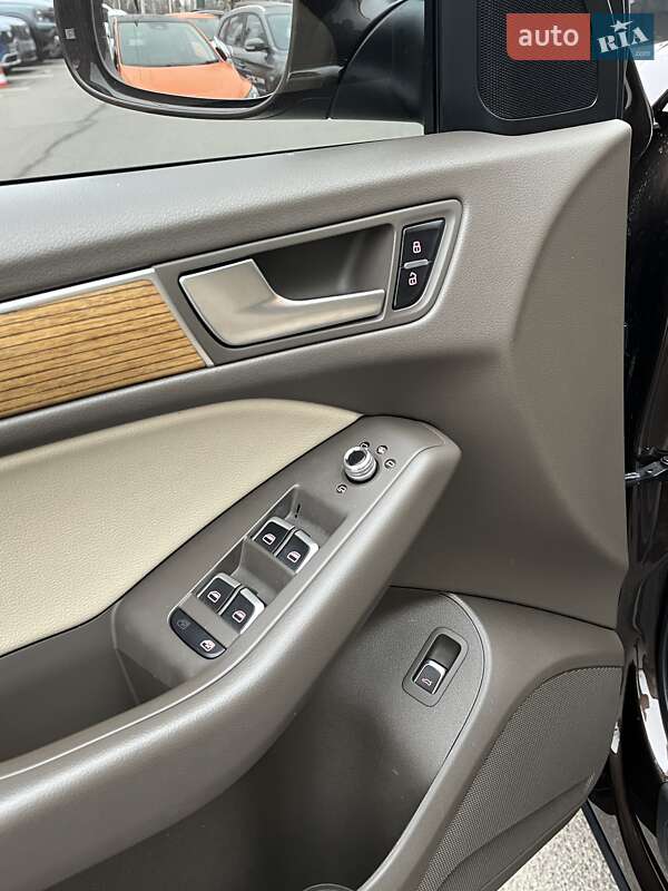 Внедорожник / Кроссовер Audi Q5 2014 в Киеве