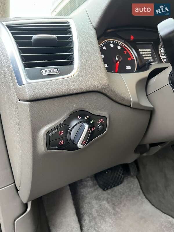 Внедорожник / Кроссовер Audi Q5 2014 в Киеве