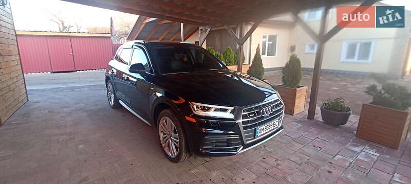 Внедорожник / Кроссовер Audi Q5 2018 в Житомире