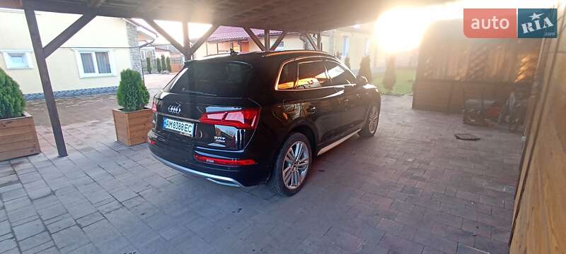 Внедорожник / Кроссовер Audi Q5 2018 в Житомире